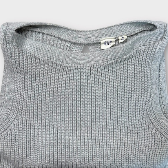 GAP Ribbed Knit Gray Tank - Picture 3 of 3